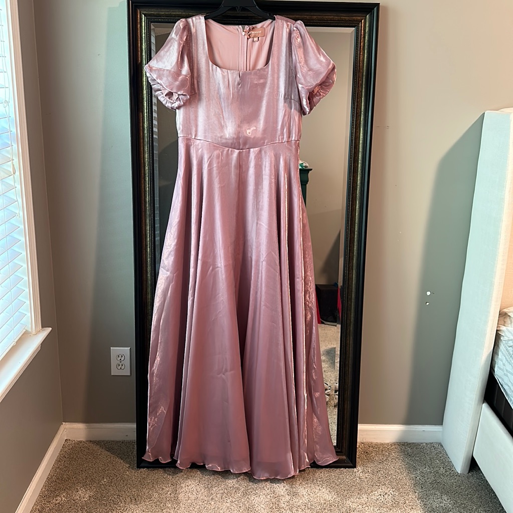 Runs True To Size Length 6365 Size Xl Brand New Never Wore